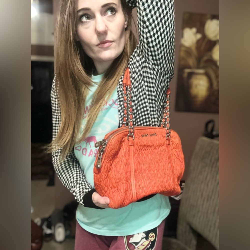Miu Miu Orange and Silver Textured Shoulder Bag - Picture 15 of 16